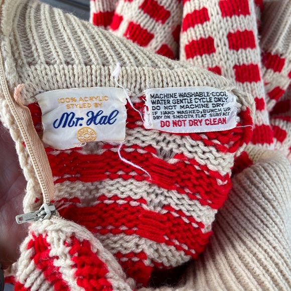 COPY - Vintage 1970’s checkerboard sweater made in Japan - Picture 6 of 9